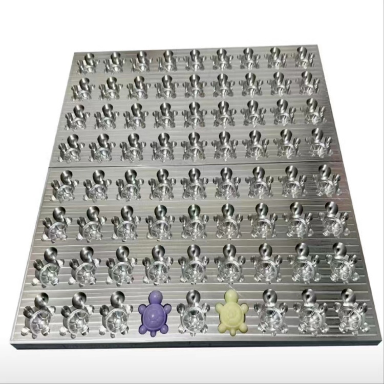 鑄鋁烏龜模具來(lái)圖定制